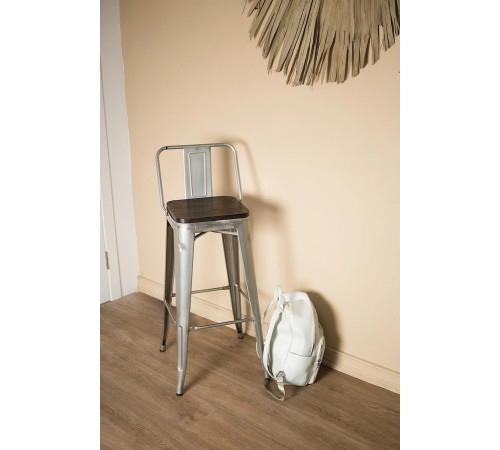 SPC Respect 0,5/43 (1220 х 184 х 5 мм) с подложкой 4213 Дуб Медовый (2,2448 кв м)