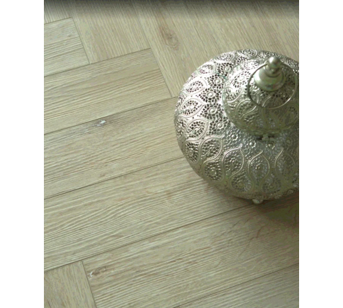 SPC Respect 0,5/43 4V (550 х 110 х 4 мм) 2303 Дуб Натур светлый (1,452 кв м)