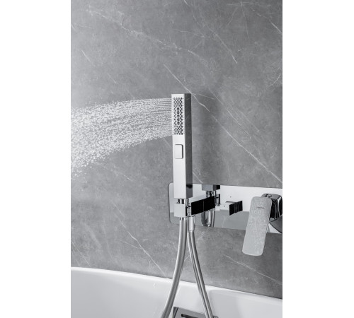 Смеситель для ванны с душем Allen Brau Infinity 5.21007-00 (с внутренней частью) хром