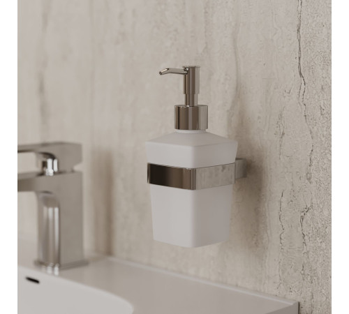 Дозатор для жидкого мыла Allen Brau Infinity 6.21006-00 белый/хром