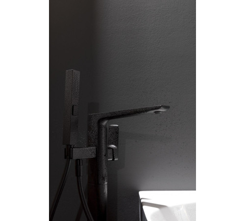 Смеситель для ванны Allen Brau Infinity 5.21009-31 (с внутренней частью) черный матовый