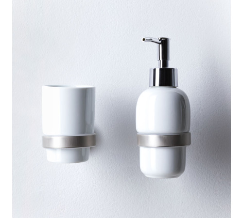 Дозатор для жидкого мыла Allen Brau Priority 6.31006-BN белый/никель браш