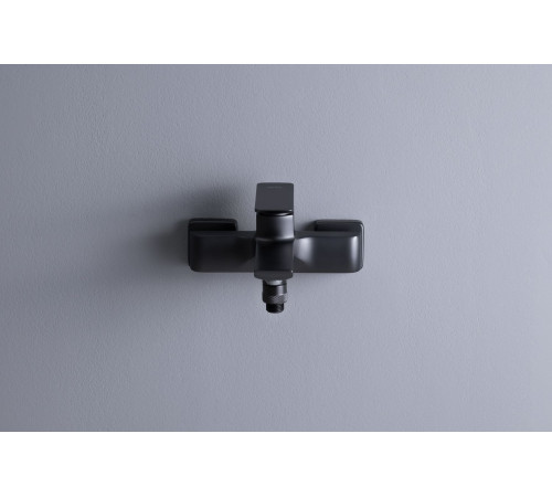 Смеситель для ванны с душем Allen Brau Infinity 5.21006-31 черный матовый